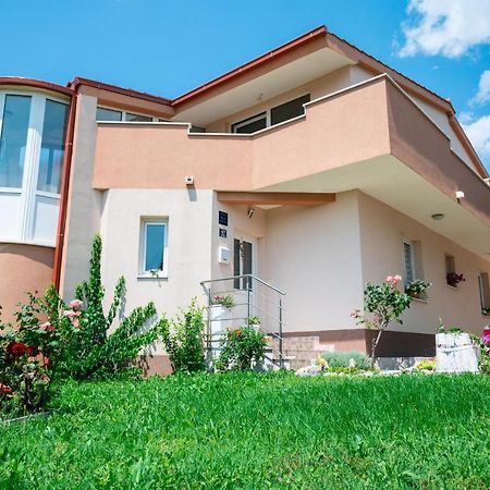 Nadalina Apartment Kaštel Stari Екстериор снимка