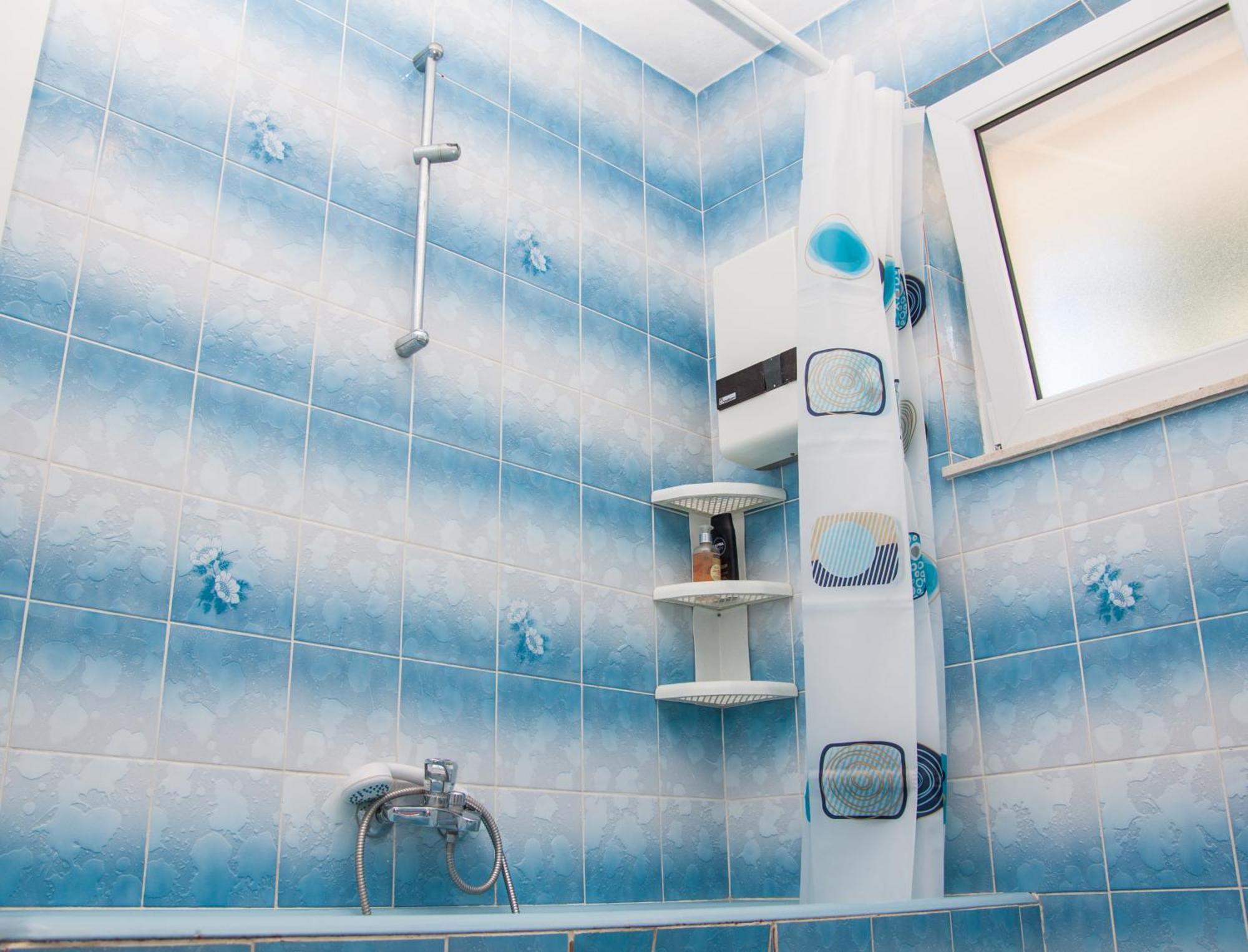 Nadalina Apartment Kaštel Stari Екстериор снимка